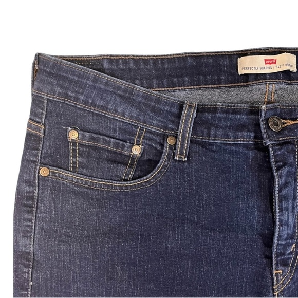 Levi’s Perfectly Shaping 512 Bootcut Jeans - Picture 5 of 12